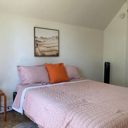 Victorian Guest Getaway-20Mins To Glacier National Park-10Mins To Airport! Columbia Falls Exterior foto