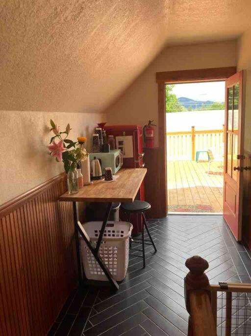 Victorian Guest Getaway-20Mins To Glacier National Park-10Mins To Airport! Columbia Falls Exterior foto